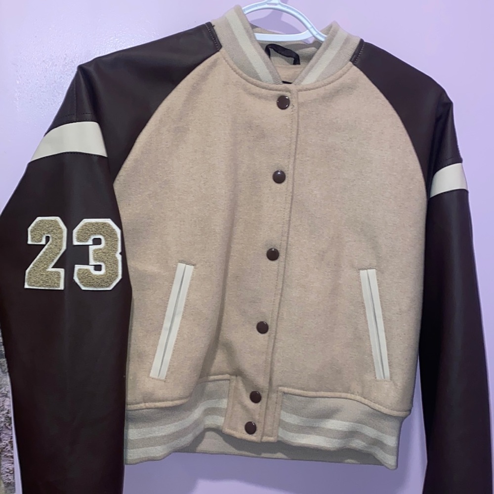 women’s stylish leather jacket